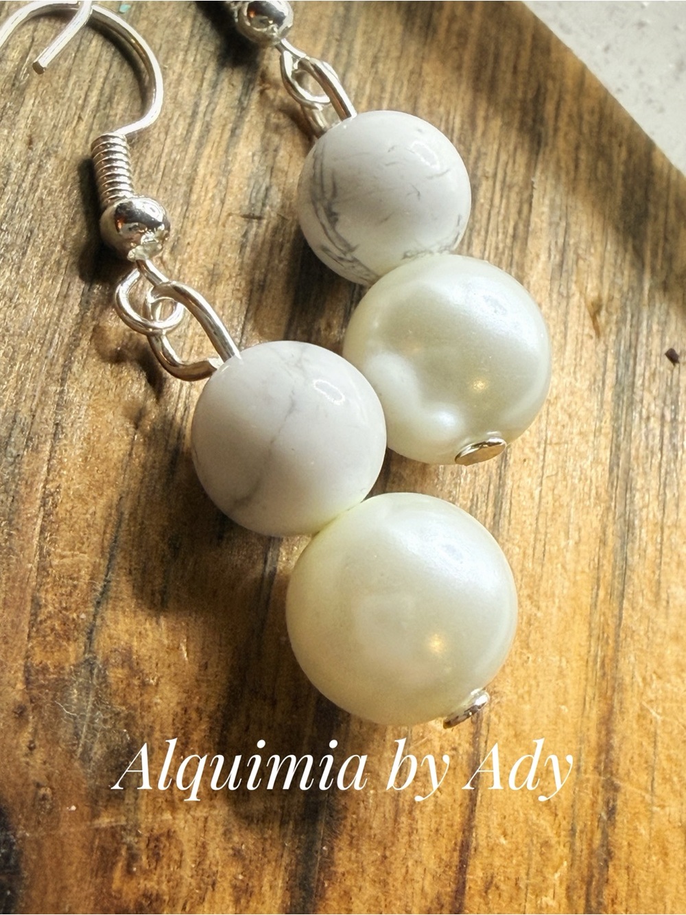 Fall + PEARLS AND WHITE HOWLITE SILVER EARRINGS